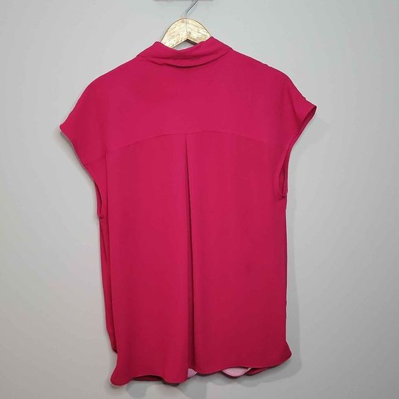 Trouvé Women's Red Faux Wrap Shawl Neck Sleeveless Blouse Size XL - Picture 2 of 4